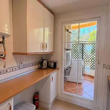 Stunning 2-bed, Panoramic Views In Puerto Banus ماربيا